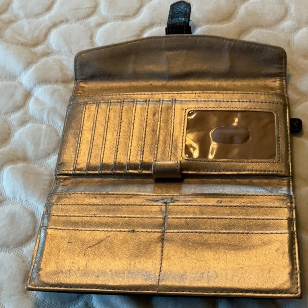 Nine West Textured Wallet - Picture 2 of 3